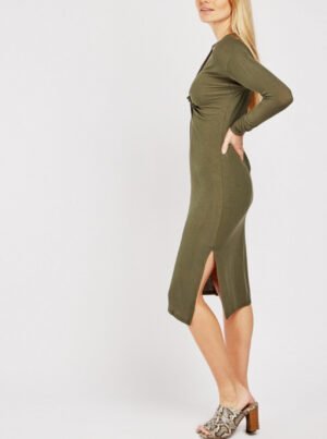 Robe moulante kaki avec fente